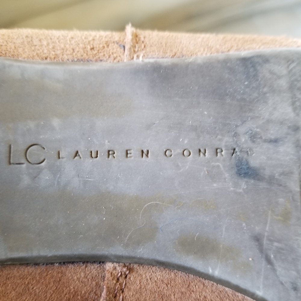 12" Tall Cool Fringe Moccasins by LC Lairen Conrad Sz 8.5 - Picture 7 of 7